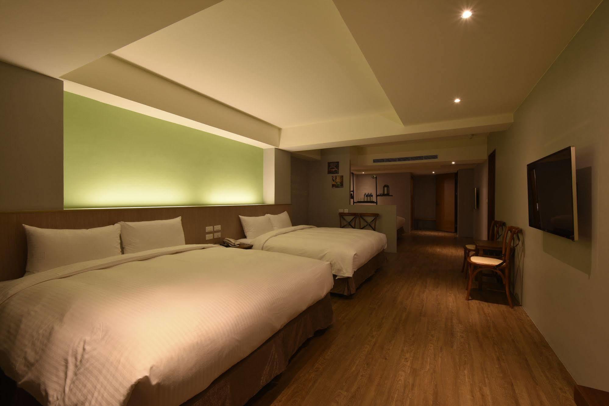 Tourism Inn Tainan Exterior photo